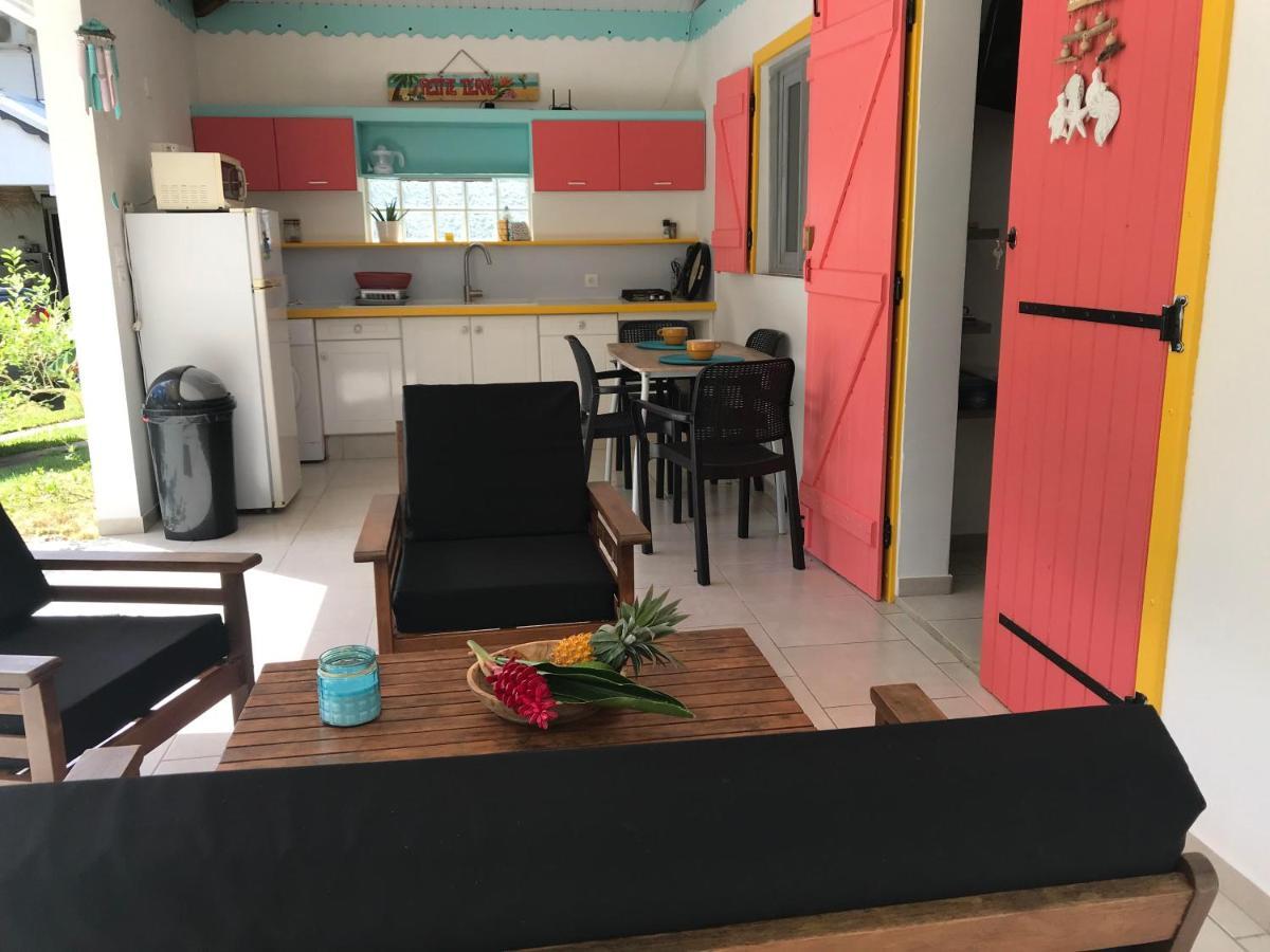 Gites Le Petit Voyageur Sainte-Anne  Exterior foto